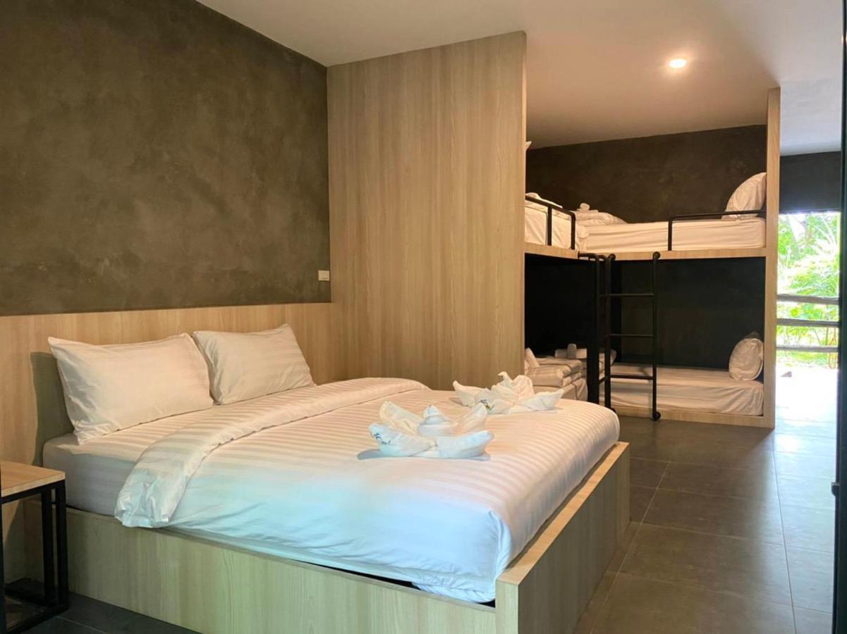 รีสอร์ท บลูส์ ริเวอร์ 4*