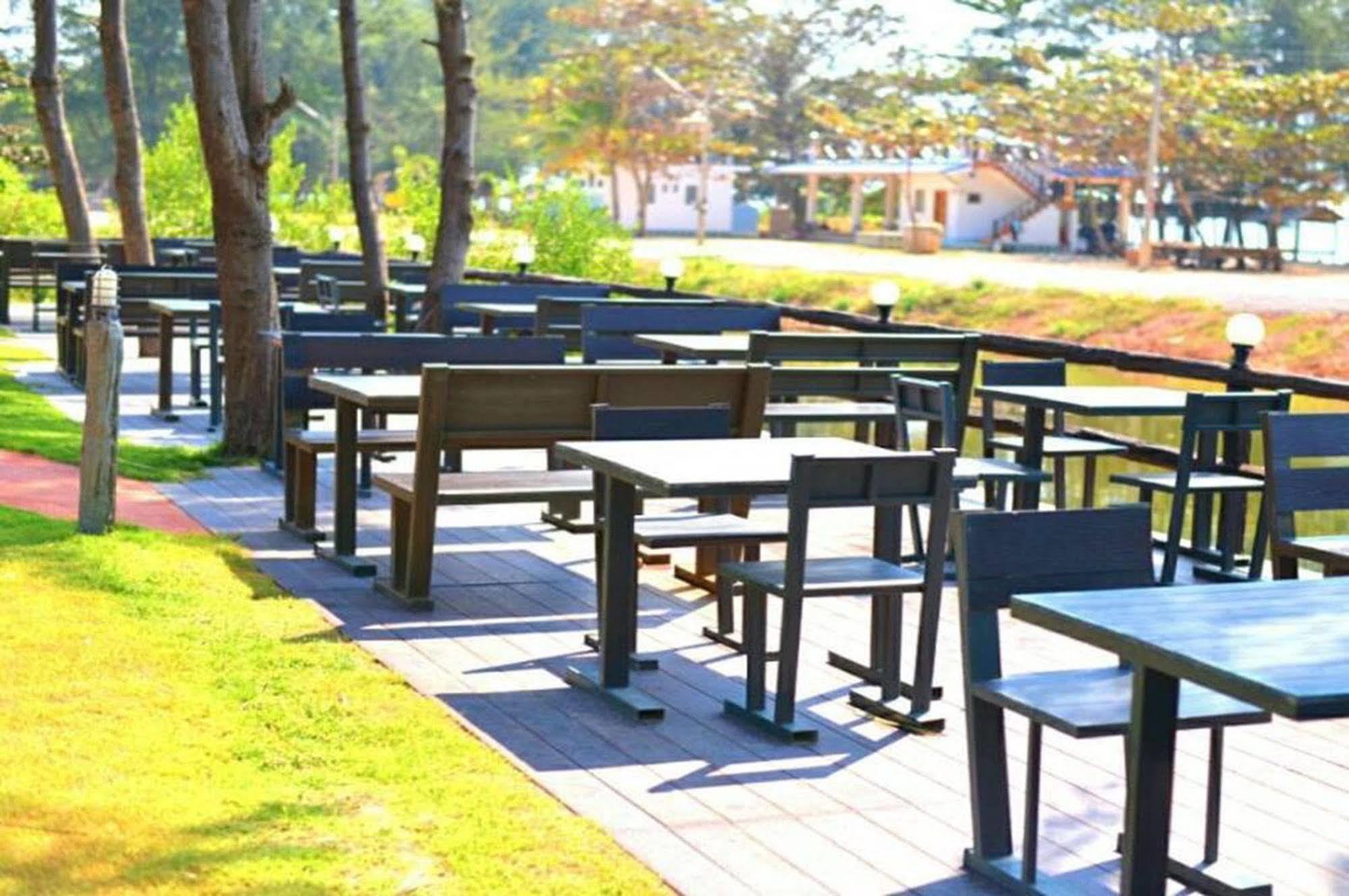 蓝调河度假酒店